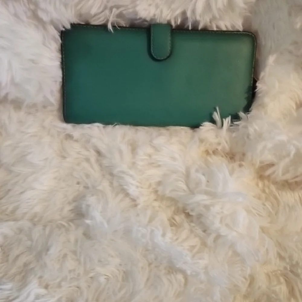 Coach Teal Soft Leather Wallet - Picture 6 of 7